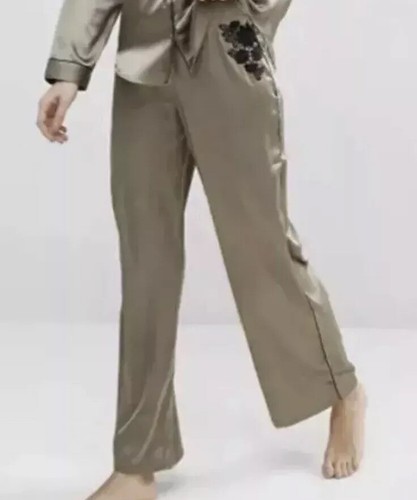 Bnwt river island - river, khaki