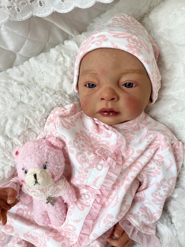Authentic reborn art - reborn, doll