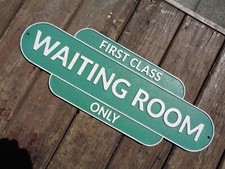 Cast Iron Metal 'First Class'
