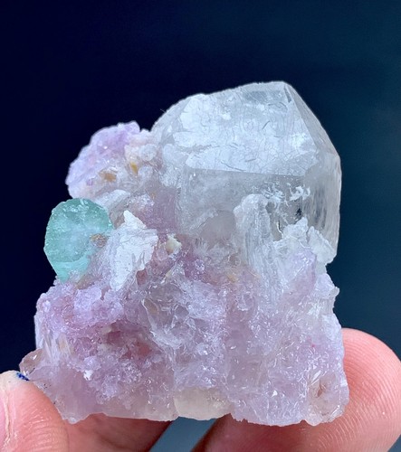 176 carat tourmaline - tourmaline, crystal
