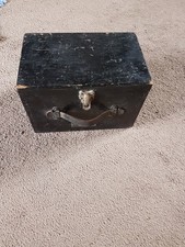 WW11 Cased Admiralty Ships Signalling Lamp