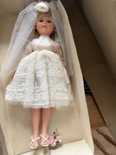 Rosebud dolls bride - dolls,