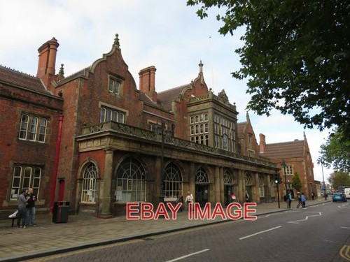 Photo stoke railway station - photo,