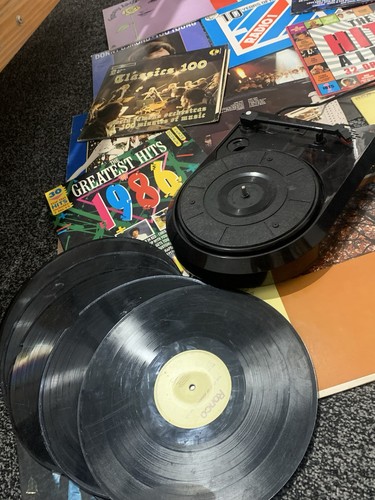 Akai portable record player - akai,