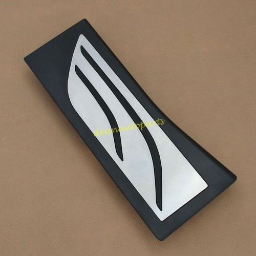 Non slip car footrest - car, foot
