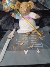 Hand Knitted Mice With Gift