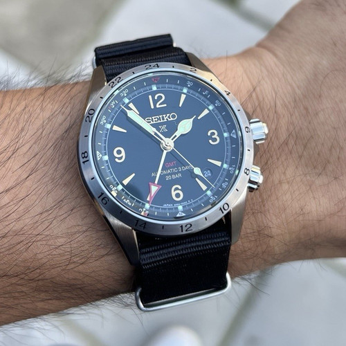 Seiko sbej005 gmt - seiko,