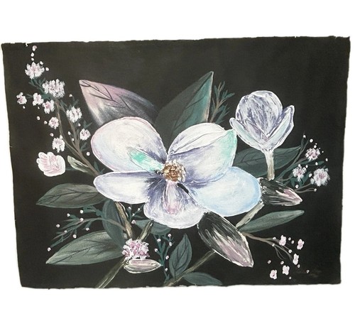 Large floral textured - large,