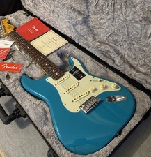 Fender American Professional ii Stratocaster USA 75 Anni Maui Blue Unused Cond 