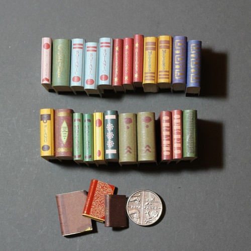 Dolls house scale - 1/12,