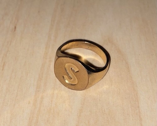 Primark gold tone initial - gold,