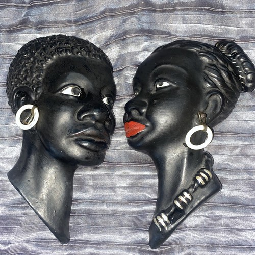 Loving couple chalkware - couple,