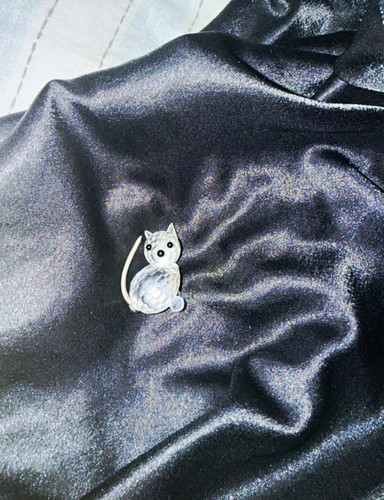 Swarovski cat