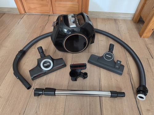 Deep cleaned miele boost cx1 - miele,