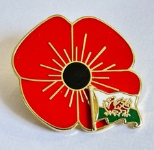 POPPY LAPEL BADGE WITH WELSH