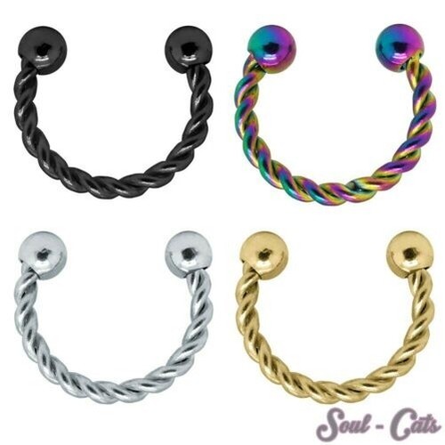 Ein fake piercing - ein,