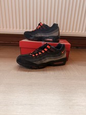 Nike Air Max 95 Hyper Crimson