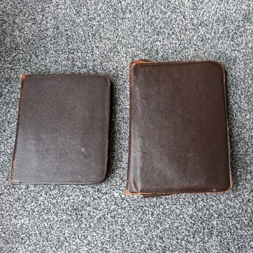 Brown vintage organiser - x,