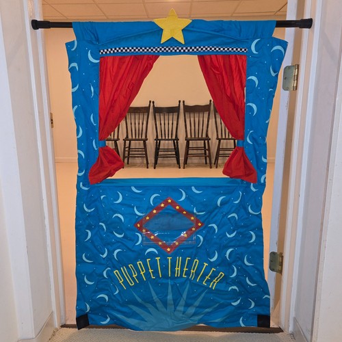 Hearthsong doorway puppet - doorway,
