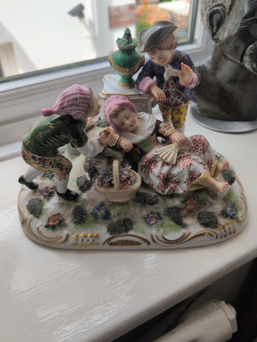 Rare crown derby sleeping - crown,