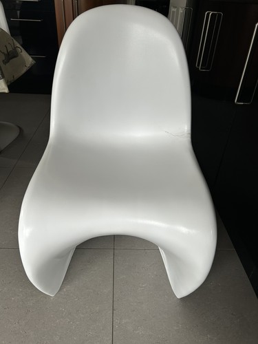 Vitra panton style chair - vitra,