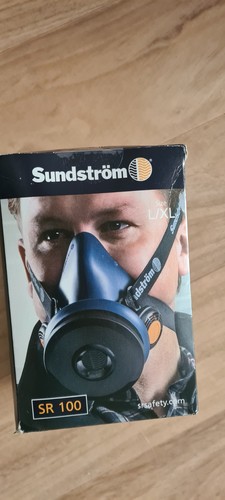 Sundstrom half mask - half, sr100