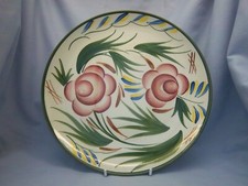 WADE ROYAL VICTORIA POTTERY DINNER PLATE - BALL FLOWER DESIGN  (SP/158)