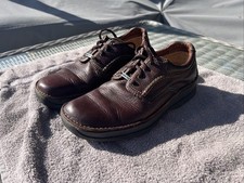 Men’s Clark’s Active Air Leather Shoes, Size 6 1/2.