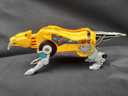 Power ranger sabertooth tiger - ranger,