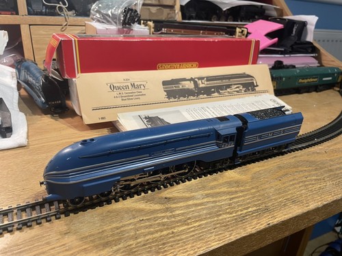 Hornby r834 lms coronation - r834,