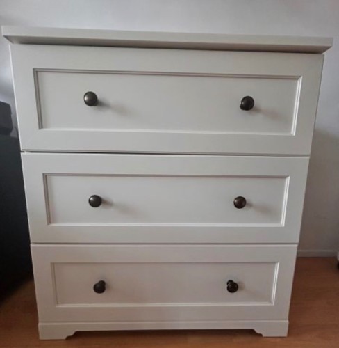 Mamas and papas nursery chest