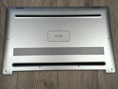 Dell xps 9550 - bottom, base