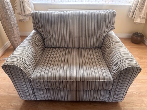 Michigan snuggle chair velvet - snuggle,