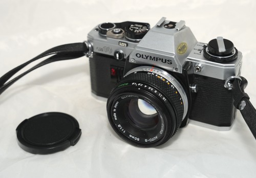 Olympus om10 slr camera 50mm - +,
