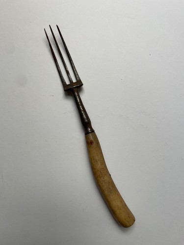 Bone handled fork - , (old)