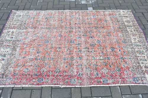 Vintage area rug - area, ft