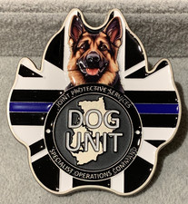 UK Police Dog Unit Paw Print Challenge Coin (Beds, Cambs & Herts Forces)