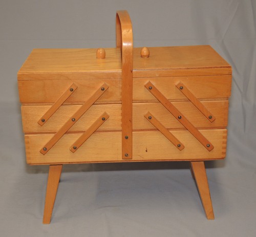 Wooden tier cantilever - 3,