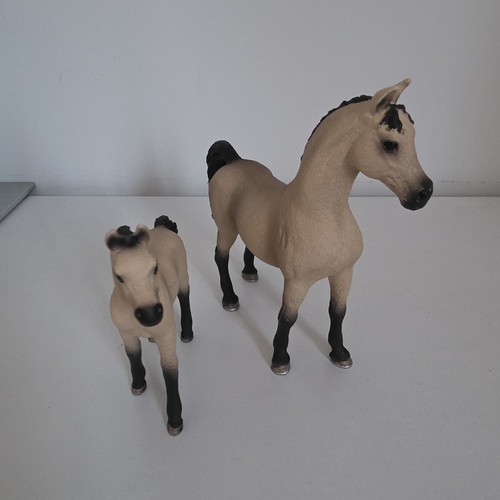 Schleich buckskin arabian mare - schleich,