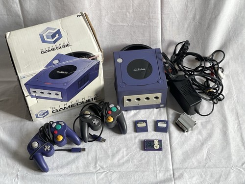 Nintendo gamecube console - nintendo,