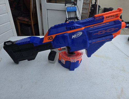 Nerf strike elite infinus - n-strike,
