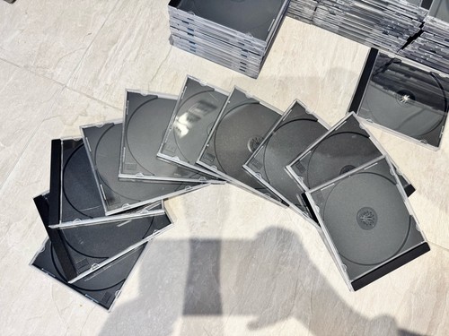 Empty jewel case music - 10, x