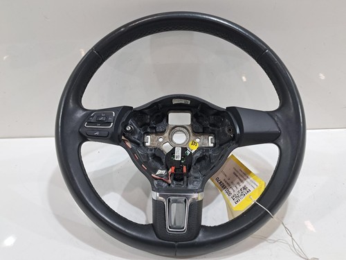 2014 volkswagen polo - 2014,