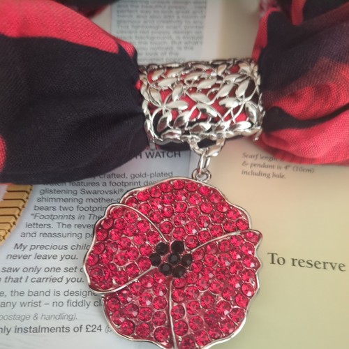 Danbury mint poppy scarf - danbury,