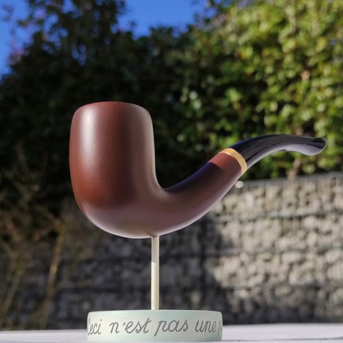René magritte la - -,