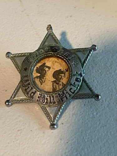 Vintage toy badge marshall - toy, badge,