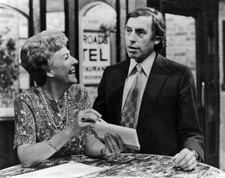 NOELE GORDON - LARRY GRAYSON - CROSSROADS - 10" x 8" b/w Photograph circa 1980's