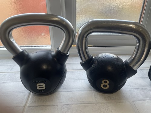 Pair 8kg kettlebells - 8kg,