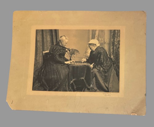 Antique cabinet card photo - cabinet,
