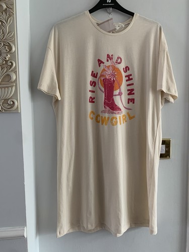 Bnwt 100 cotton - tu,